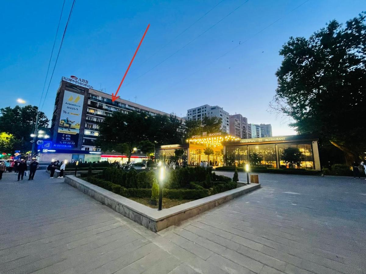 Panorama Apartments Erevan Esterno foto
